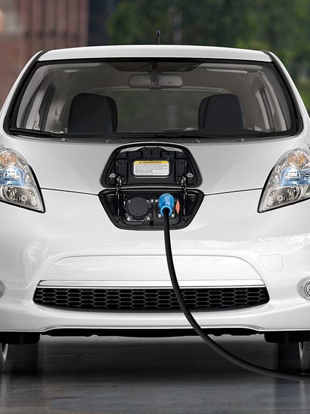 2017-nissan-leaf-charge-on-the-go-large