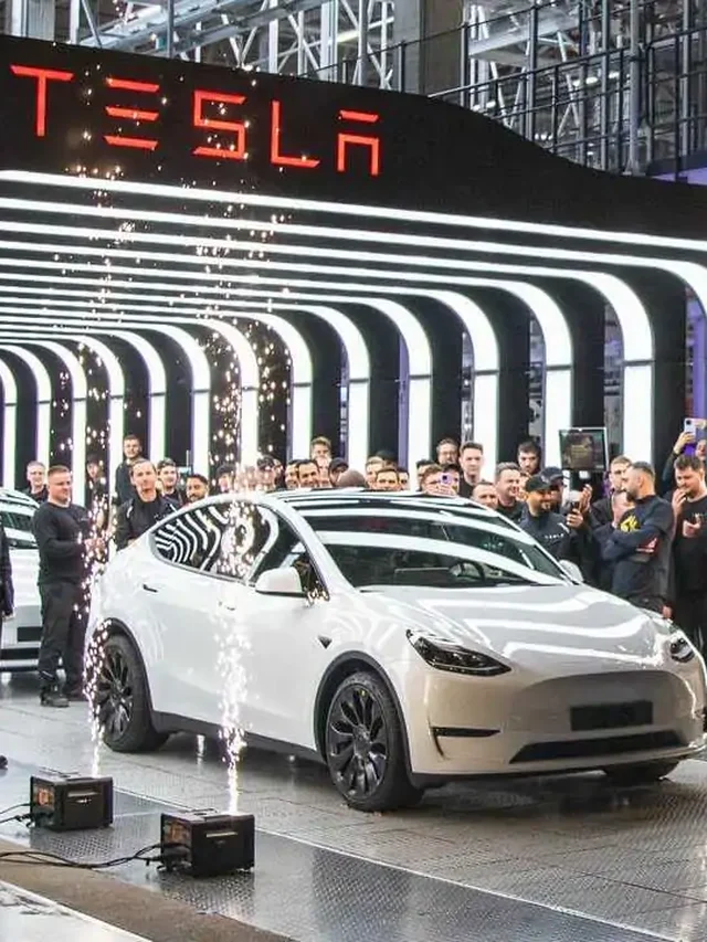 Tesla exibe seus carros elétricos no IAA 2023 em Munique