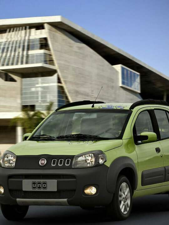 2011-Fiat-Uno-09