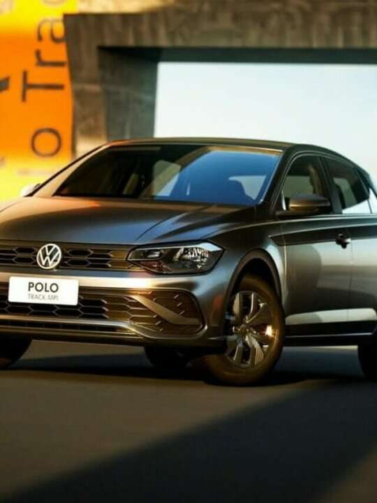 64330_VW-Polo-Track-1