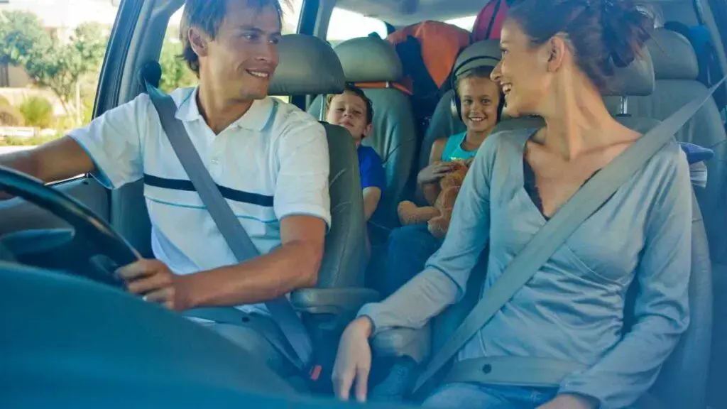 Com Quantos Anos Pode Andar na Frente do Carro?