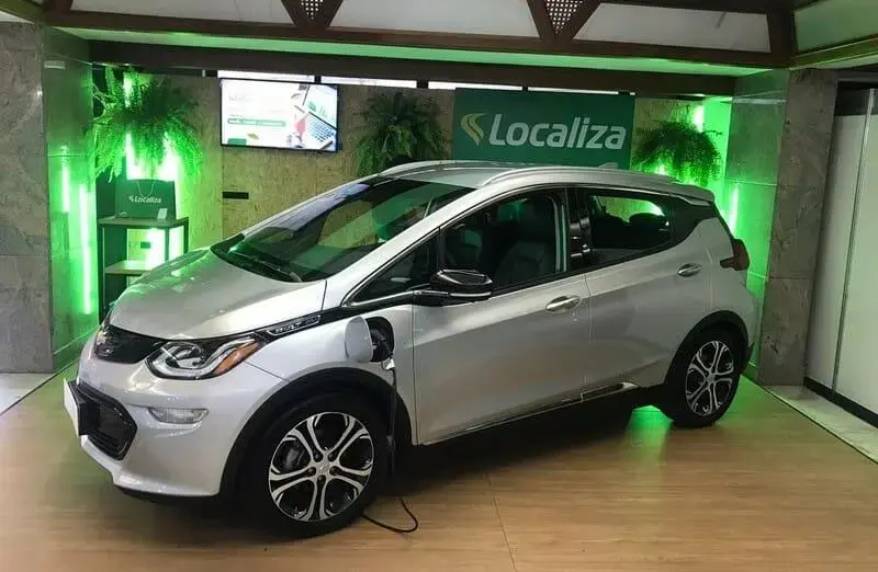 Como funciona um carro elétrico: A tecnologia por trás da mobilidade sustentável