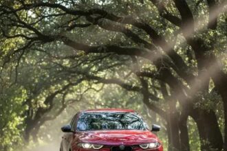 Alfa Romeo Tonale 2026: A redenção do SUV com novo visual e motor híbrido