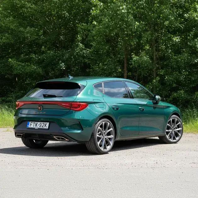 Cupra Leon 2026: Review completo do hatch com motor híbrido e novo visual