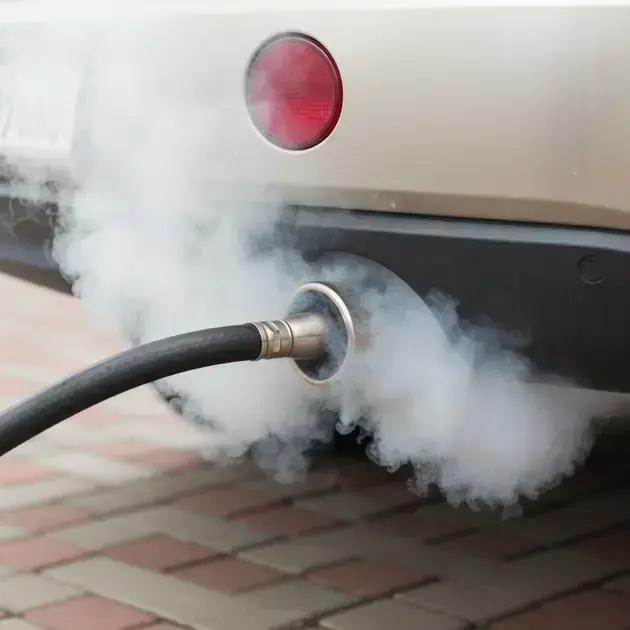 Híbridos plug-in: Poluem quase o mesmo que carros a gasolina? Entenda