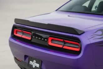 Novo Dodge Charger Sixpack: Mopar revela versão customizada e furiosa