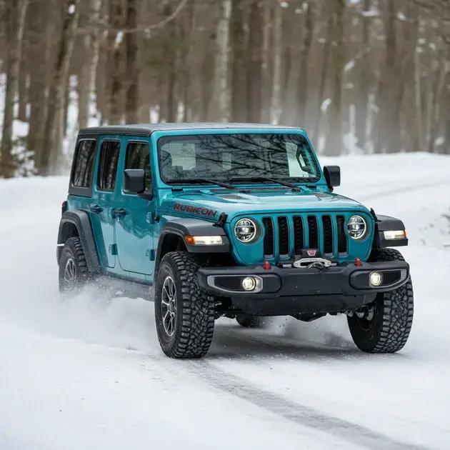 Recall do Jeep Wrangler 4xe: atualização de software deixa motoristas na mão