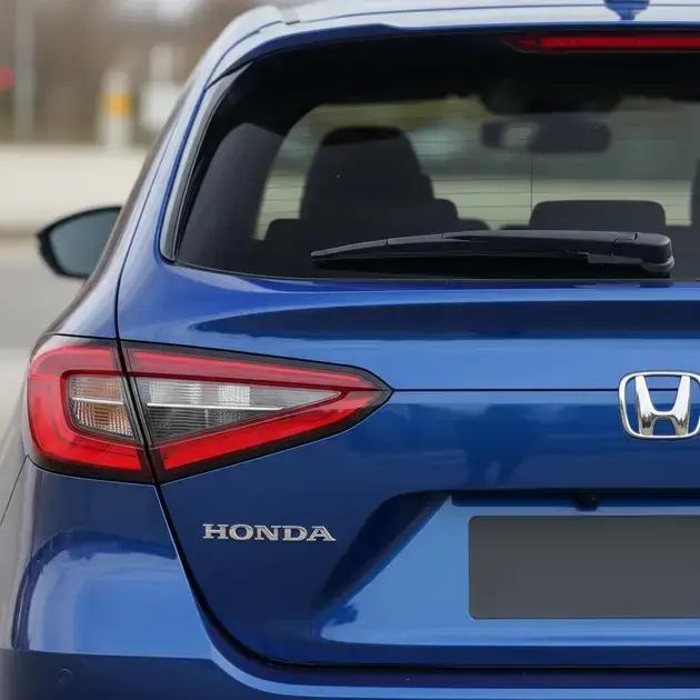 Honda Odyssey com visual do Prelude? Veja como ficou a minivan esportiva