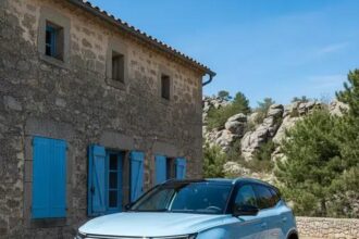 Leapmotor B10 Híbrido: SUV com extensor de autonomia chega em 2026