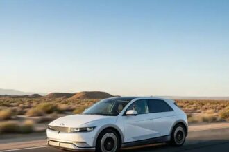 Vendas de elétricos despencam após fim de incentivo. Qual o futuro?